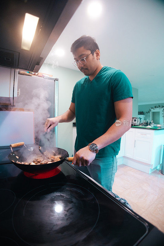 Cooking at Home - Sautéed Mushrooms - Cooking on a Wok